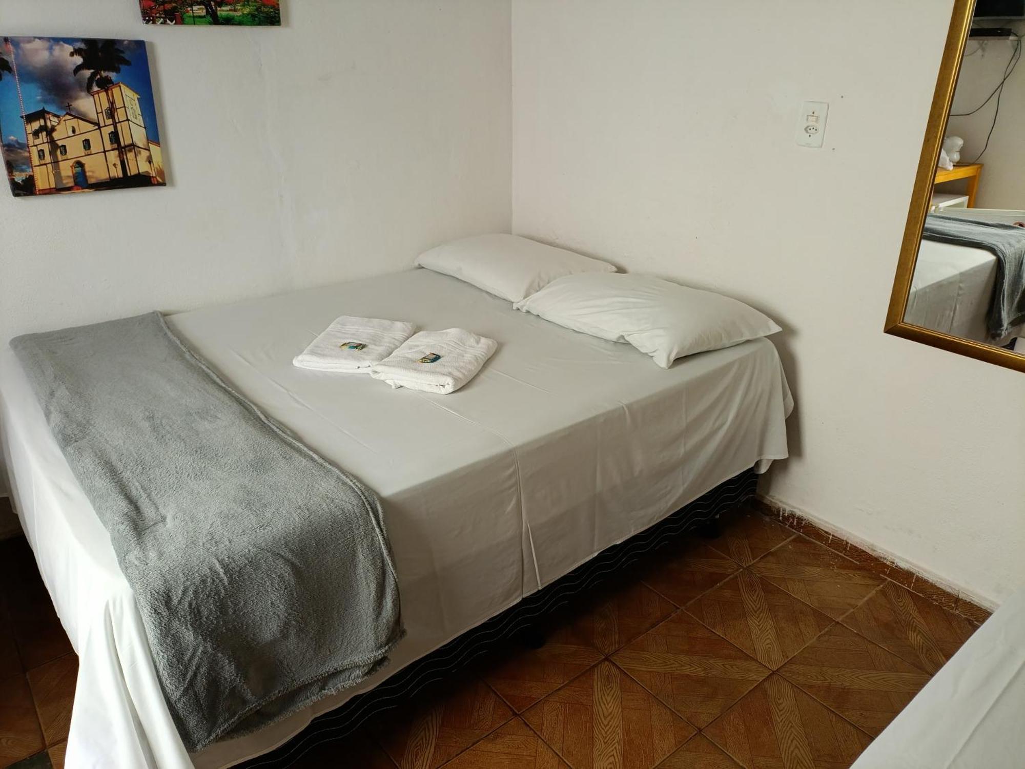 Dormitorios Rosario Pirenopolis Phòng bức ảnh